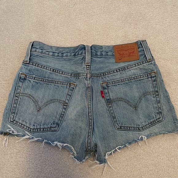 Levi’s jeans vintage shorts - Picture 2 of 3